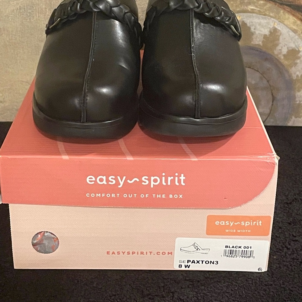Easy Spirit Black Wide Width Footwear - Picture 2 of 6